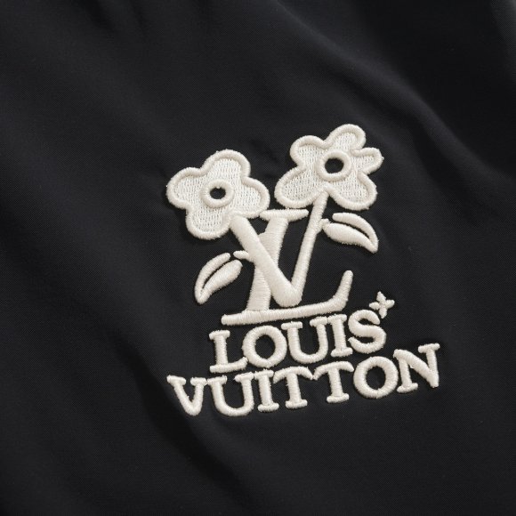 Louis Vuitton - Мужские спортивные штаны ACE_3004LV1 Louis Vuitton - Мужские спортивные штаны ACE_3004LV1