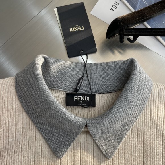 Fendi - Мужская шерстяная кофта свитер пуловер поло TJ_1411FE7 Fendi - Мужская шерстяная кофта свитер пуловер поло TJ_1411FE7