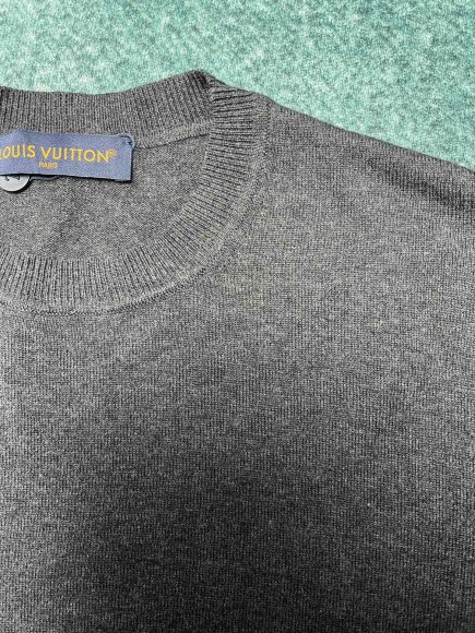 Louis Vuitton - Мужская кофта свитер DZ_2811LV5 Louis Vuitton - Мужская кофта свитер DZ_2811LV5