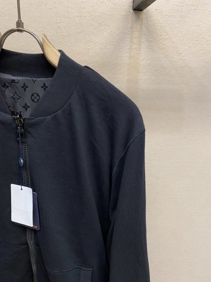 Louis Vuitton - Мужская двусторонняя куртка ветровка бомбер кофта DZ_1909LV5