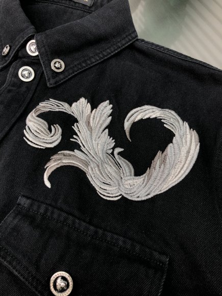 Versace - Мужская джинсовая рубашка куртка DZ_0205VE1 Versace - Мужская джинсовая рубашка куртка DZ_0205VE1