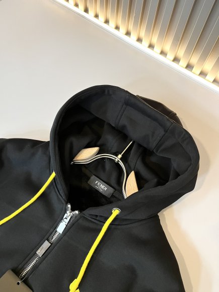 Fendi - Мужской утепленный спортивный костюм DF_0411FE1