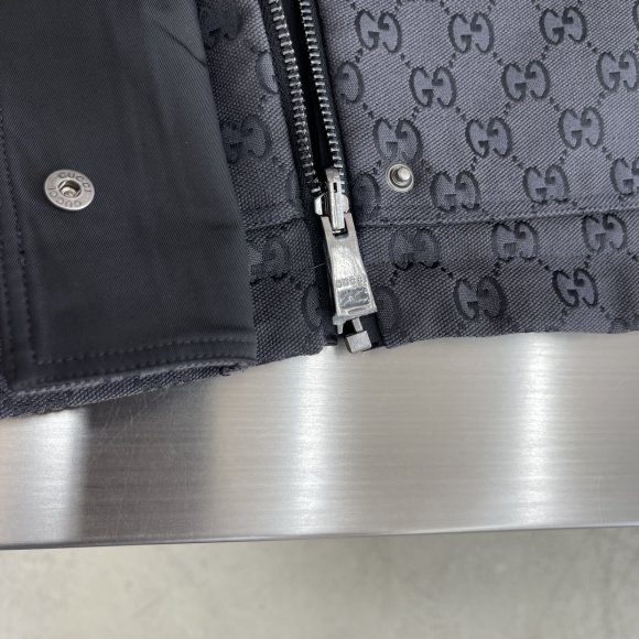 Gucci - Мужская двусторонняя куртка ветровка TJ_1508GU3