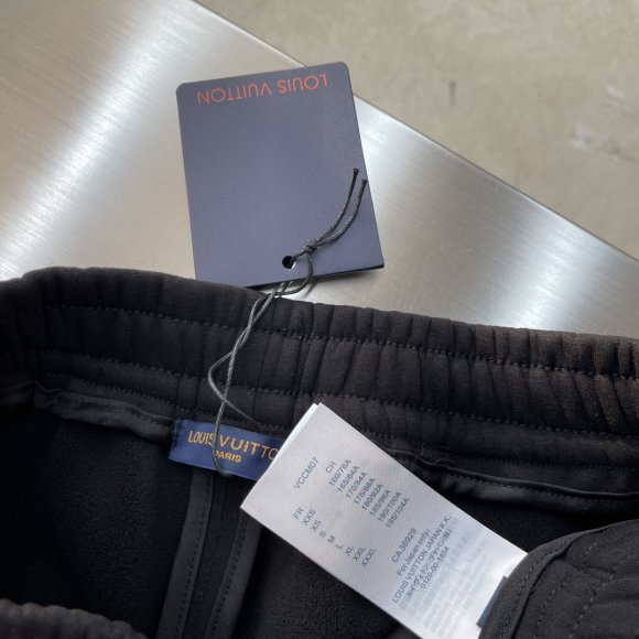 Louis Vuitton - Мужские утепленные спортивные штаны TJ_0212LV6