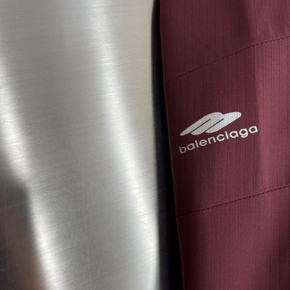 Balenciaga - Мужская демисезонная куртка TJ_2310BA4 Balenciaga - Мужская демисезонная куртка TJ_2310BA4