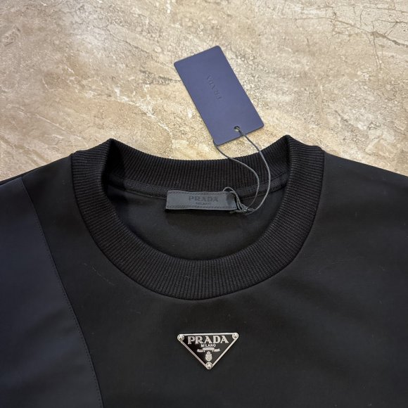 Prada - Мужская утепленная кофта свитшот MI_1911PR10 Prada - Мужская утепленная кофта свитшот MI_1911PR10