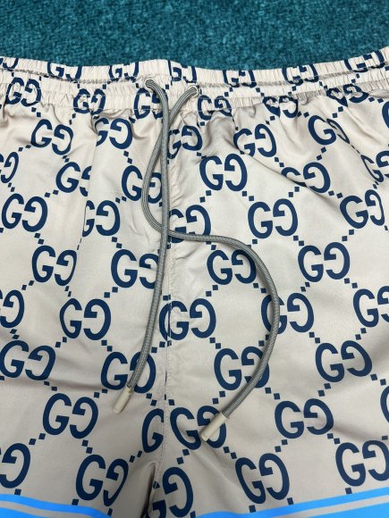 Gucci - Мужские шорты плавки DZ_1302GU4 Gucci - Мужские шорты плавки DZ_1302GU4