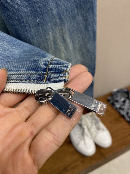 Dior - Мужская джинсовая куртка DZ_0810DI8 Dior - Мужская джинсовая куртка DZ_0810DI8