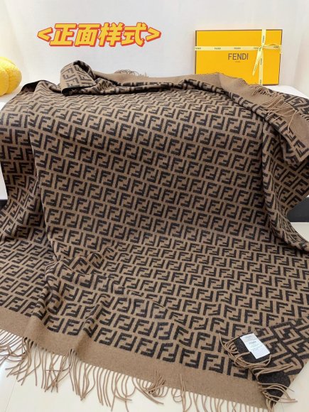 Fendi - Кашемировый шарф платок JX_0412FE10