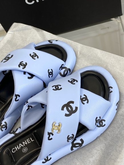 Chanel - Женские шлепанцы ST3_1105CH3 Chanel - Женские шлепанцы ST3_1105CH3