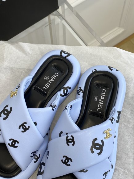 Chanel - Женские шлепанцы ST3_1105CH3 Chanel - Женские шлепанцы ST3_1105CH3
