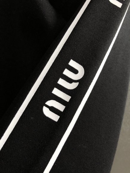 Miu Miu - Мужская кофта свитшот DF_0910MM7