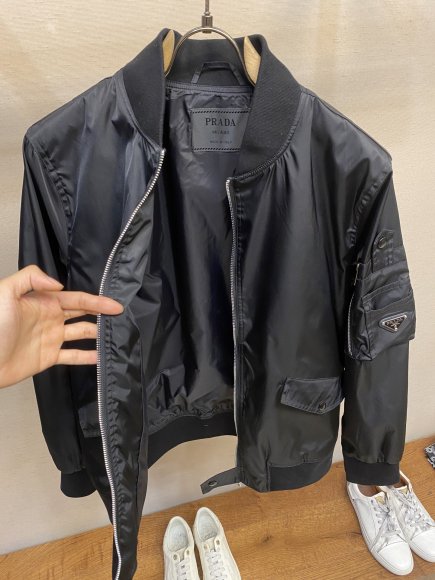 Prada - Мужская куртка ветровка DZ_1702PR7