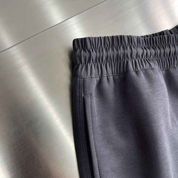 Y-3 Yohji-Yamamoto - Мужские трикотажные шорты DZ_0504YY10