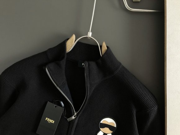 Fendi - Мужская кофта свитер кардиган CF_0910FE11