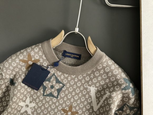 Louis Vuitton - Мужская кофта свитшот DF_1010LV8