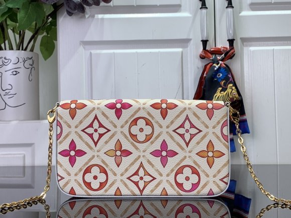 Louis Vuitton Felicie - Сумка клатч LG_2108LV7 Louis Vuitton Felicie - Сумка клатч LG_2108LV7