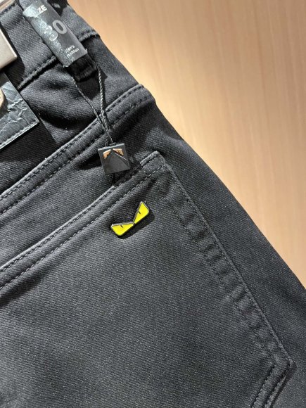 Fendi - Мужские штаны джинсы DF_0912FE6 Fendi - Мужские штаны джинсы DF_0912FE6