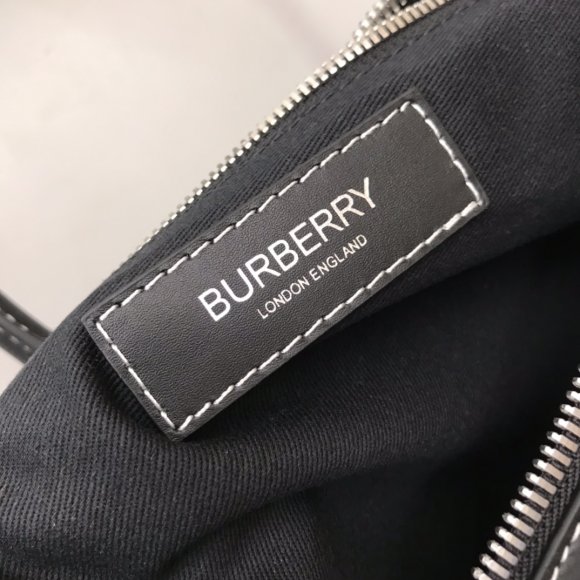 Burberry - Дорожная сумка BU1_1510BU1