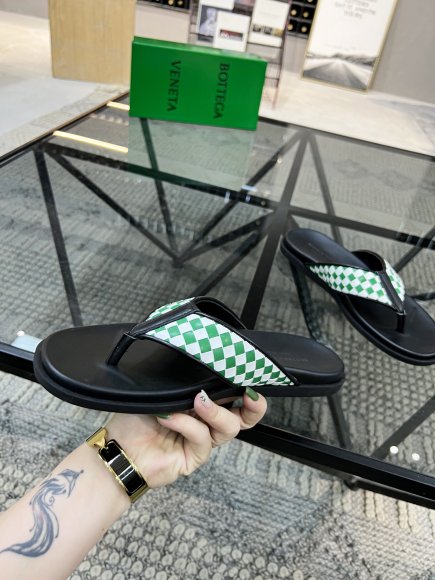 Bottega Veneta - Мужские шлепанцы сандалии GTL_1004BV10